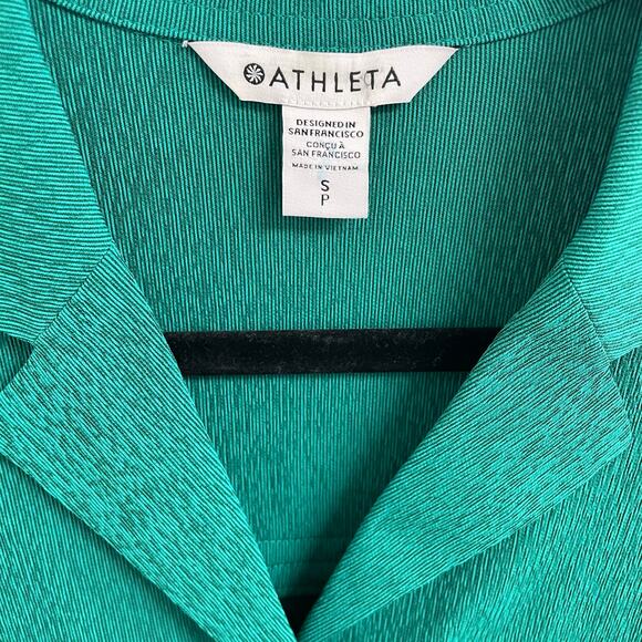 Athleta Short Sleeve Button Up Echo Top in Dark Green Womens Size Small - Picture 6 of 7